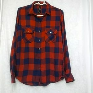 Seven7 blue and red plaid Cozy Cabincore Travel Grunge shirt